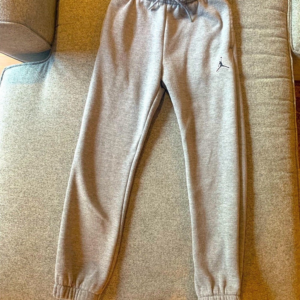 Boys Jordan joggers